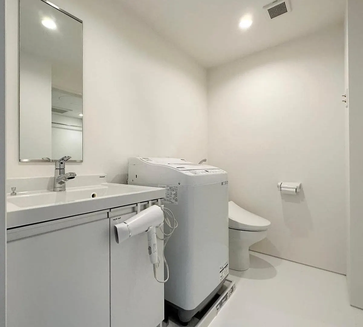 Bhotel Arts Dobashi - Lovely Studio For 6 Ppl With Very Good Location Χιροσίμα